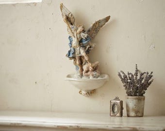 Holy water stoup with Saint Michael the Archangel, 38 cm (14.96 inches), made of alabaster powder, hand-decorated, made in Italy