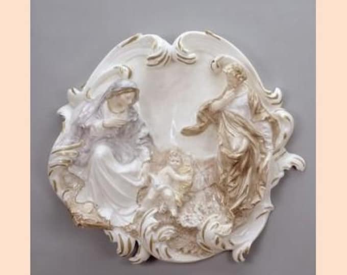 Nativity Plaque, Holy Family cm 34 (13.38 inches) in alabaster powder decorated by hand, Italian artisan production