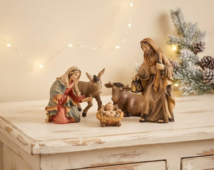 Complete 6-piece nativity scene (without stable) carved in Valgardena wood, hand-decorated, various sizes, Italian artisan production
