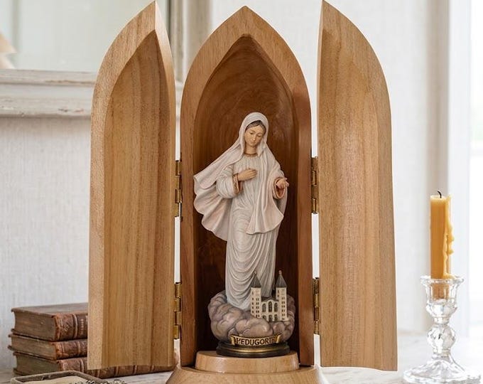 Statue of Our Lady of Medjugorje with a niche in the church, carved from Valgardena wood and hand-decorated, made in Italy.