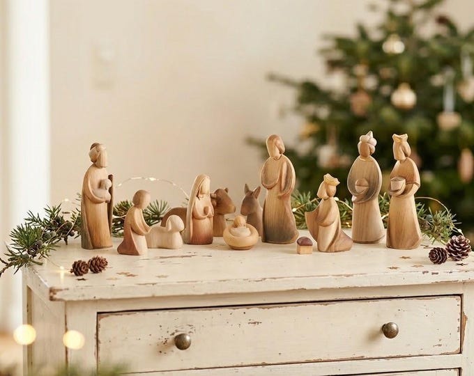 Complete 11-piece nativity scene (without stable) carved in Valgardena wood, hand-decorated, various sizes, Italian artisan production