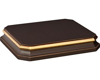 Base rectangular para estatuas clásicas, realizada en madera y decorada a mano, fabricada artesanalmente en Italia, varios tamaños disponibles.