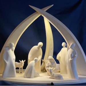 Nativity scene carved in Val Gardena wood, 11 pieces with hut, various sizes available, Italian handicraft production