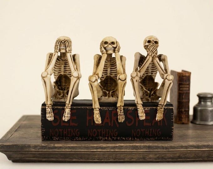 Classic sculpture I do not see, I do not hear, I do not speak, 12 cm (4.72 inches) in bronzed resin marble, handcrafted in Italy
