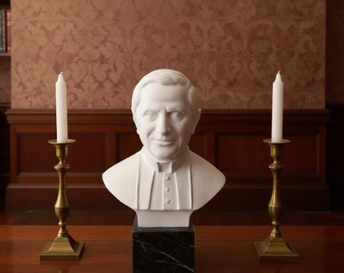 Bust statue of Pope Benedict XVI Ratzinger 25 cm (9.84 inches) in alabaster powder, marble base, handcrafted, made in Italy