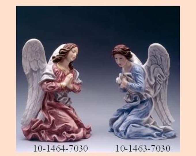 Pair of angels by Bernini cm 22 (8.66 inches) made of alabaster powder, hand decorated, made in Italy