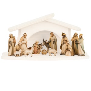 Complete nativity scene 15 pieces (without stable) carved in Valgardena wood, hand-decorated, various sizes, Italian artisan production