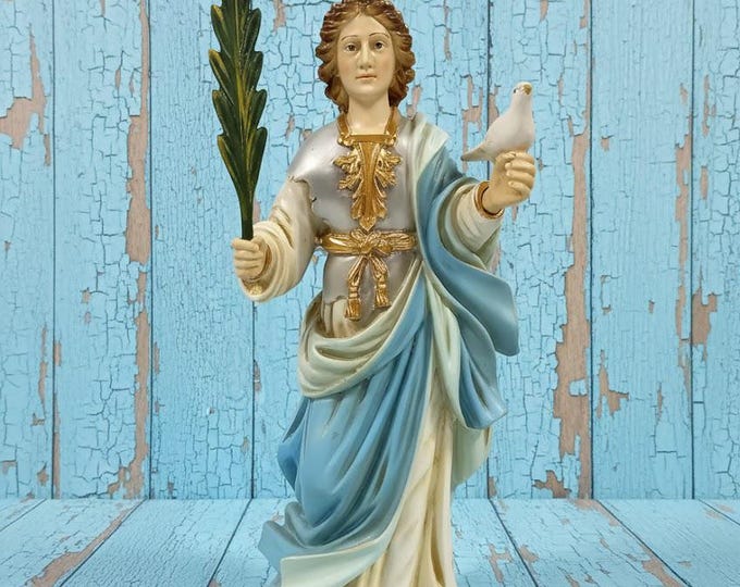 Statue of Saint Eulalia cm 34.5 x 15 (13.58 x 5.90 inches) in solid resin marble decorated by hand, artisanal production