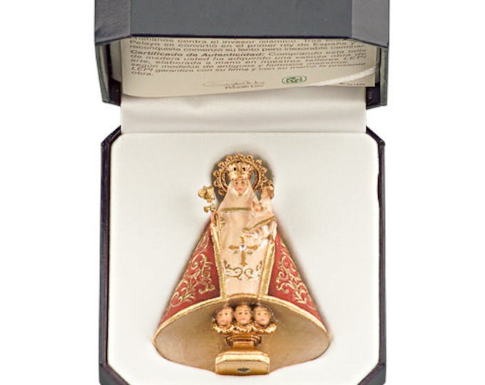 Madonna di Cavadonga statue with deluxe case carved in Valgardena wood and hand decorated, Italian artisan production