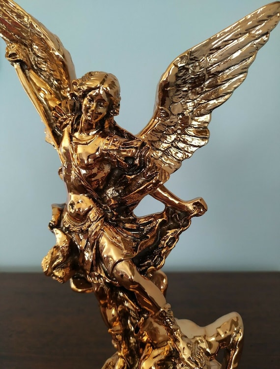大天使ミカエル像 30 cm (11.81 インチ) 大理石粉末と銅色のシートで作