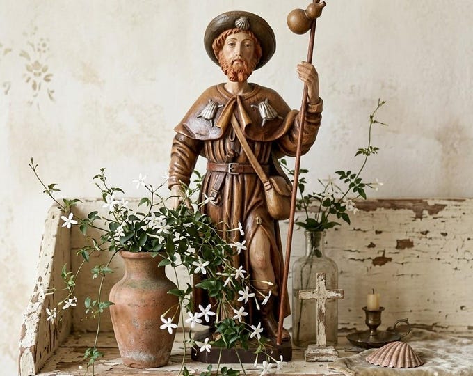 Statue of Saint James of Compostela carved in Valgardena wood, hand-decorated, Italian artisan production, various sizes