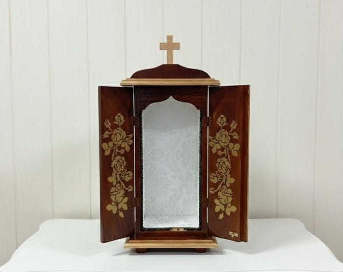 Wooden display case, handcrafted, 51 cm (20.07 inches), with damask interior, ideal for statues measuring 25/30 cm (9.84/11.81 inches), foldable