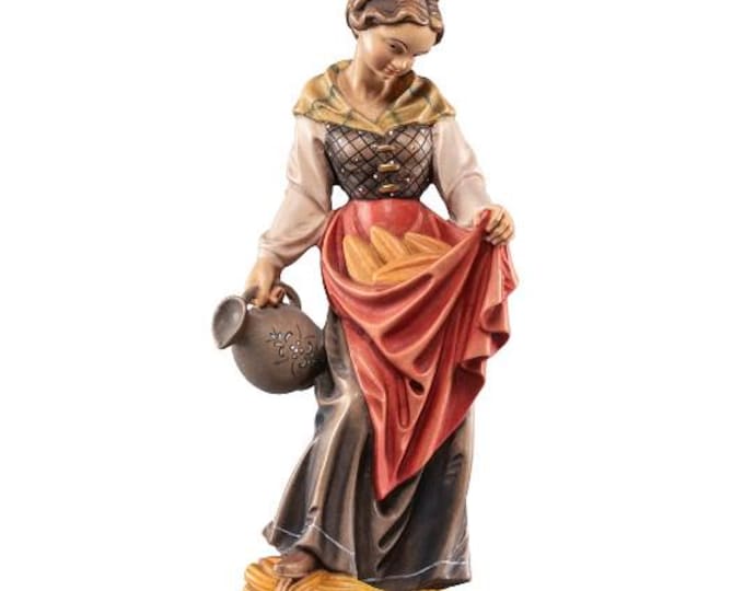 Sculpture of Saint Elizabeth with a jug carved in Valgardena wood, hand-decorated and handcrafted in Italy.