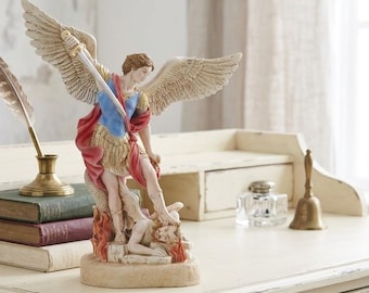 大天使ミカエルの像、高さ20cm（7.87インチ）、樹脂製 - - Etsy 日本
