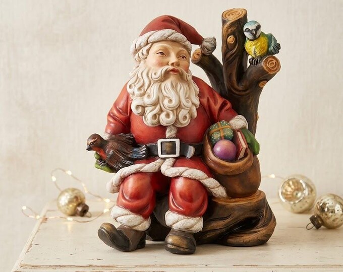 Santa Claus sculpture carved from Valgardena wood and hand-decorated, handcrafted in Italy.