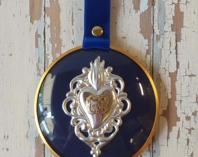Votive heart ex voto grace received diameter 10.5 cm (4.13 inches) of Italian artisan production