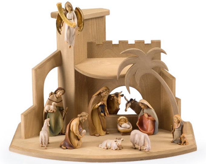 Complete 12-piece nativity scene with stable, carved in hand-decorated Val Gardena wood, Italian artisan production