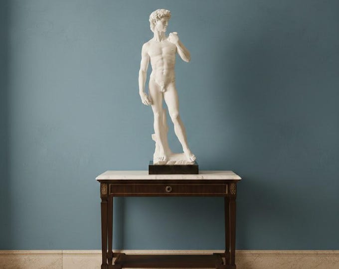 Classical sculpture "David by Michelangelo", 72 cm (28.34 inches) in alabaster powder, marble base, handcrafted, made in Italy