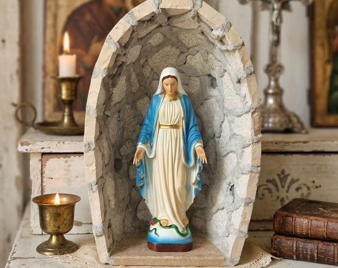 Handcrafted stone grotto 27 cm (10.62 inch) and Miraculous Madonna statue in marble resin 20 cm (7.87 inc) Italian artisan production