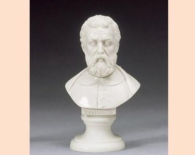 Galileo Galilei bust sculpture, cm 16 (6.29 inches) in alabaster powder, handcrafted, made in Italy