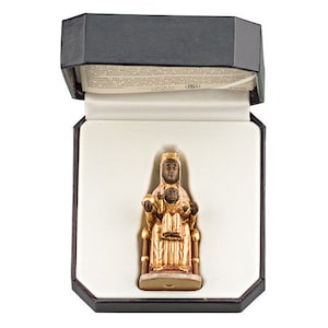 Madonna of Montserrat statue with deluxe case carved in Valgardena wood and hand decorated, Italian artisan production