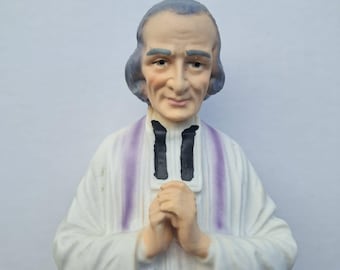 Statue of the Holy Curate of Ars John Mary Vianney 23 cm (9.05 inches) in hand-decorated resin, handcrafted in Italy