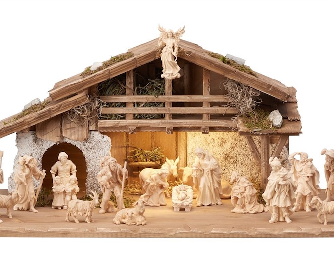 Alpine nativity scene carved in Valgardena pine wood, 20 pieces with hut and light, Italian artisan production