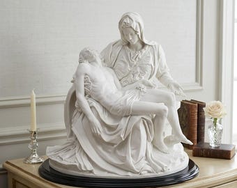 ベールをまとった女性の胸像彫刻 - 大理石製の女性アンティーク美術像