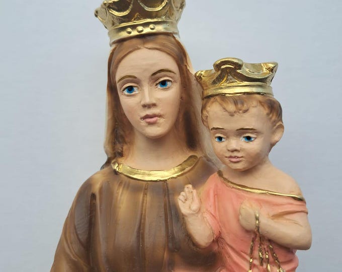 Statue of the Madonna del Carmine cm 30 (11.81 inches) in hand-decorated resin, Italian artisan production