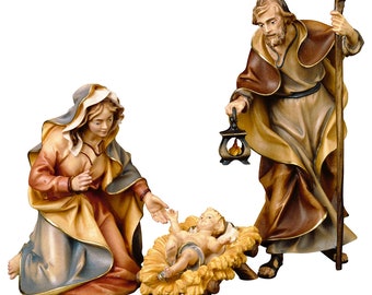 Nativity scene carved in Valgardena wood and hand-decorated, Holy Family, various sizes, Italian artisan production