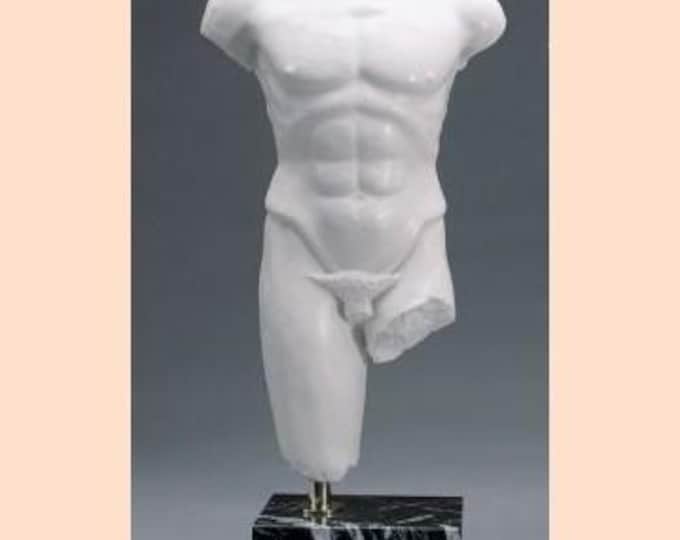 Classical sculpture "Torso of Miletus", cm 60 (23.62 inches) in alabaster powder, marble base, handcrafted, made in Italy