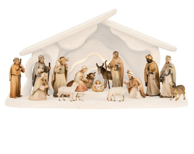 Complete nativity scene 17 pieces (without stable) carved in Valgardena wood, hand-decorated, various sizes, Italian artisan production