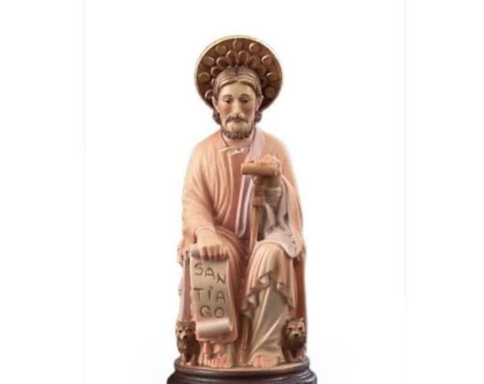 Statue of a seated Saint James carved from Valgardena wood and hand-decorated, handcrafted in Italy.