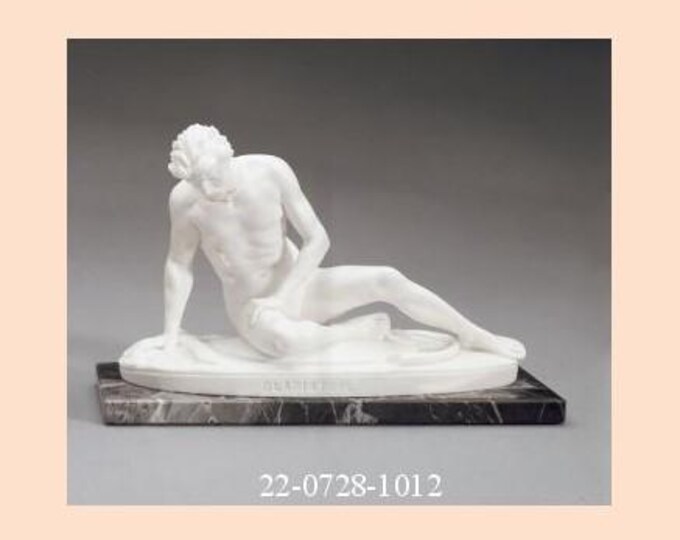 Classic sculpture "Dying Gladiator", cm 22 x 14 (8.66 x 5.51 inches) in alabaster powder, marble base, made in Italy