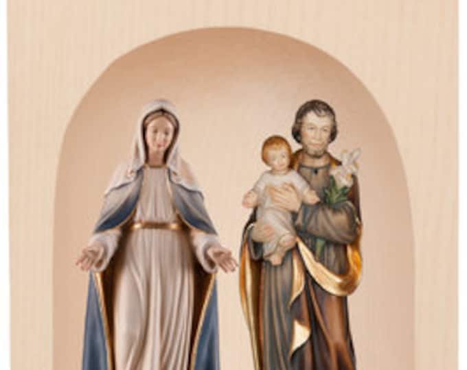 Candle holder with sculpture of the Madonna and Saint Joseph with Jesus, carved in Valgardena wood, hand decorated, Italian production