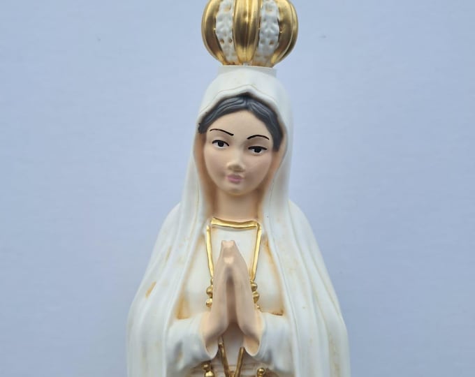 Statue of Our Lady of Fatima cm 22 (8.66 inches) in marble resin hand decorated, Italian artisan production