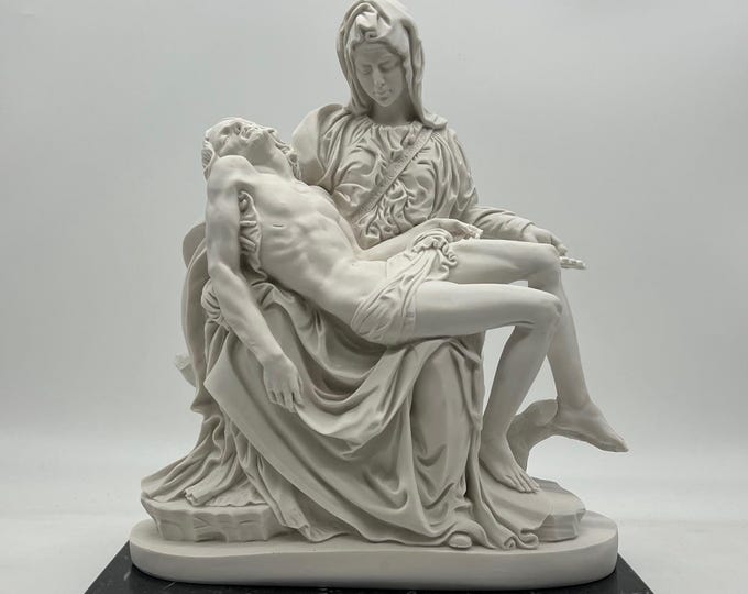 Classic sculpture "Pietà by Michelangelo", cm 36 (14.17 inches) in alabaster powder, marble base, handcrafted, made in Italy