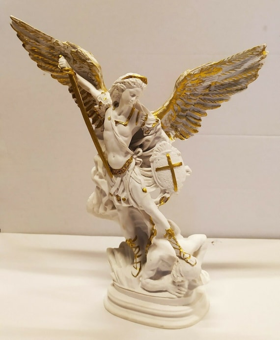 Statua di San Michele arcangelo cm 36 14,17 inches in marmo resina piena  decorata a mano di produzione artigianale italiana -  Italia