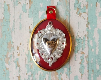 Votive heart ex voto grace received oval 10 x 13 cm (3.93 x 5.11 inches) of Italian artisan production
