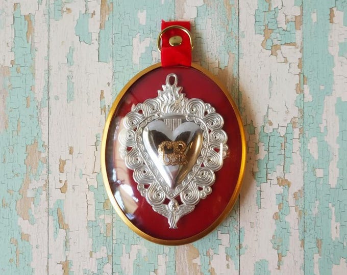Votive heart ex voto grace received oval 10 x 13 cm (3.93 x 5.11 inches) of Italian artisan production