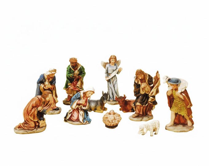 Complete nativity scene 10 cm (3.93 inches) composed of 11 pieces in hand-decorated resin ideal for outdoors and indoors