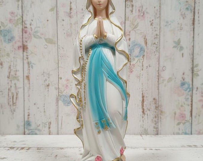 Statue of Our Lady of Lourdes 20 cm (7.87 inches) in solid resin marble decorated by hand, Italian artisan production