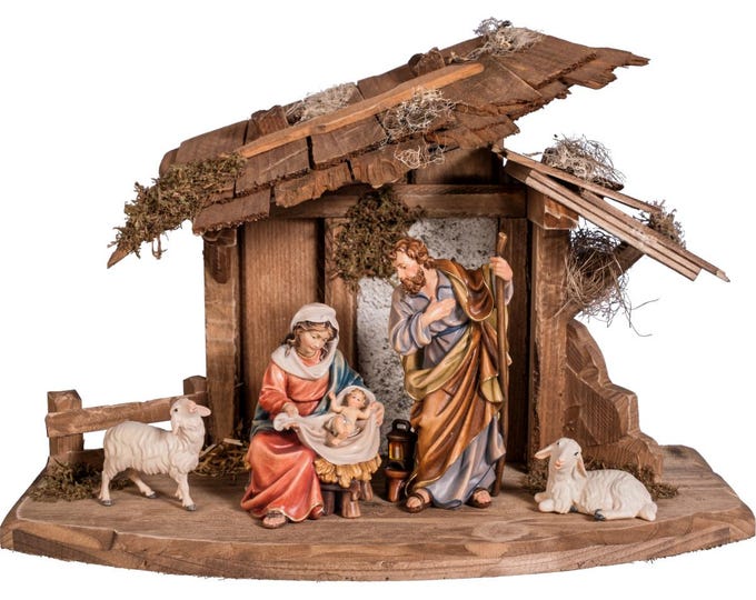 Complete 6-piece nativity scene, carved from Valgardena wood and hand-decorated, various sizes available, artisanal production