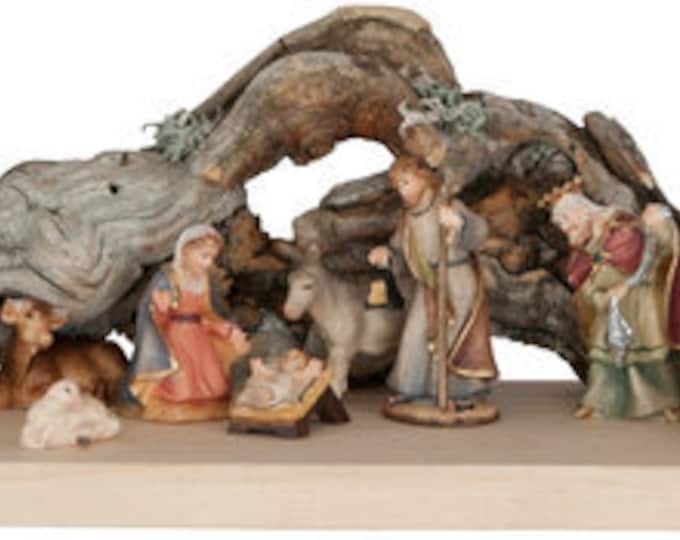 Complete rustic nativity scene with miniatures, carved in hand-decorated Valgardena wood, various sizes, Italian artisan production