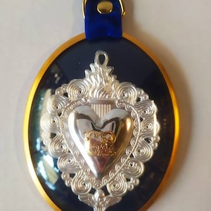 Votive heart ex voto grace received oval cm 10 x 13 (3,93 x 5,11 inches) of Italian craftsmanship