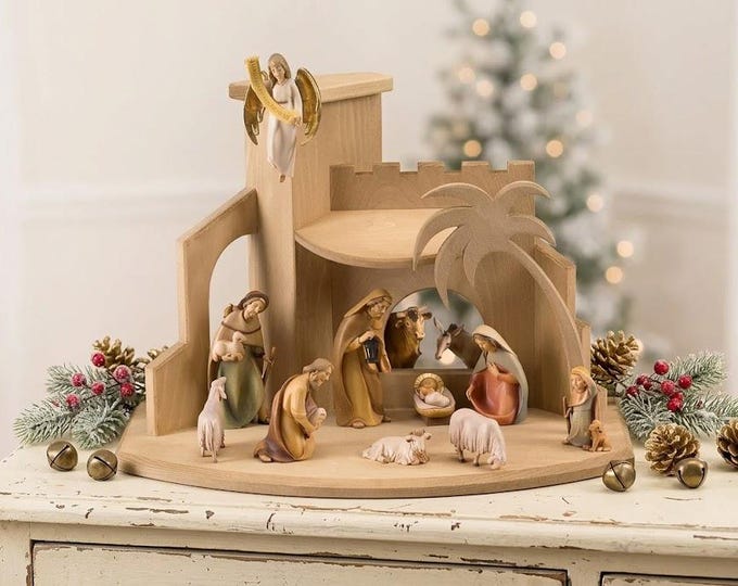 Complete 12-piece nativity scene with hut, carved in Valgardena wood and decorated by hand, 12 cm (4.7 inch), Italian artisan production