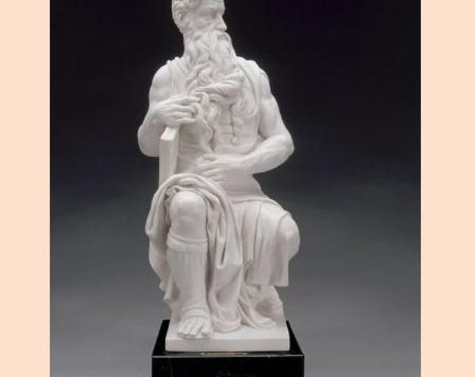 Classic sculpture "Moses by Michelangelo", cm 55 (21.65 inches) in alabaster powder, marble base, handcrafted, made in Italy