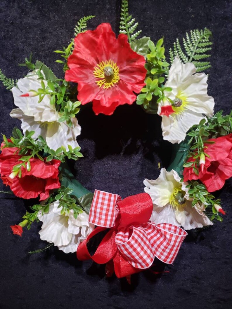 13" Floral Wreath, Red and White Poppies With Bow - Etsy