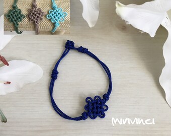 Korean Traditional Knot Bracelet / Chrysanthemum knot