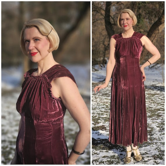 Luxurious Genuine 1930s Art Deco Silk Velvet Dres… - image 1